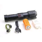 چراغ قوه زوم‌دار اسمال سان مدل ZY-T290 با برد 580 متر و باتری 8800 میلی‌آمپرساعتی و پاوربانک - Image 5