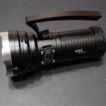 چراغ قوه دستی اسمال سان مدل ZY-T181 با نور 2000 لومن و برد 800 متر | Small Sun