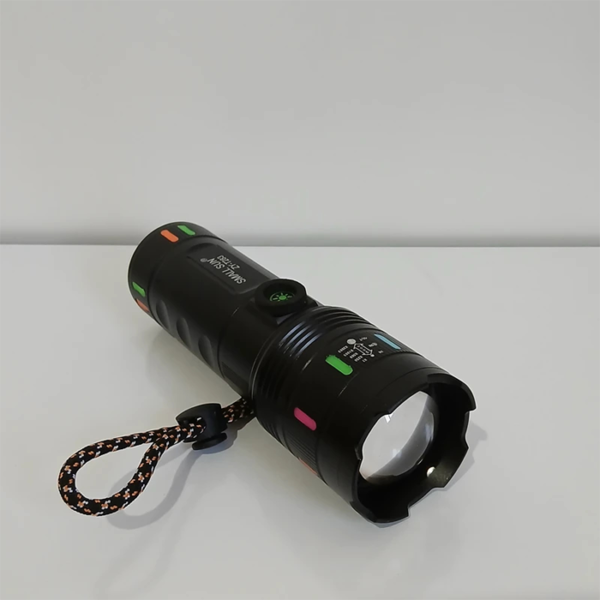 چراغ قوه شارژی اسمال سان مدل ZY-T283 با نور 1100 لومن، برد 520 متر و پاوربانک - تصویر 2